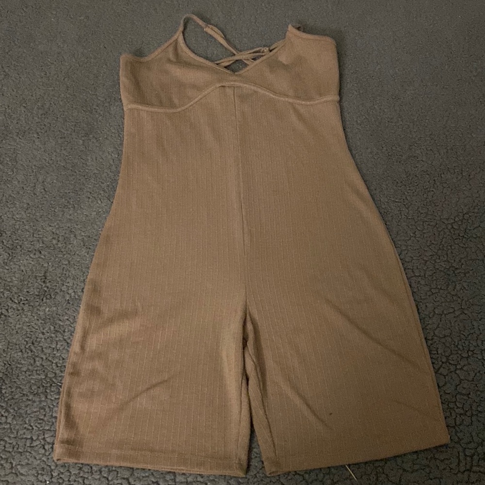 One piece suit